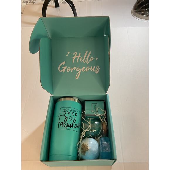 Hello Gorgeous Gift Box Set Tumbler Bath Bomb Candle Spa Self Care Gift - Picture 2 of 2